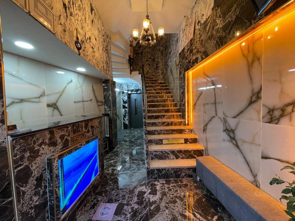 Ersoy Ege Apart Otel Анталия Екстериор снимка