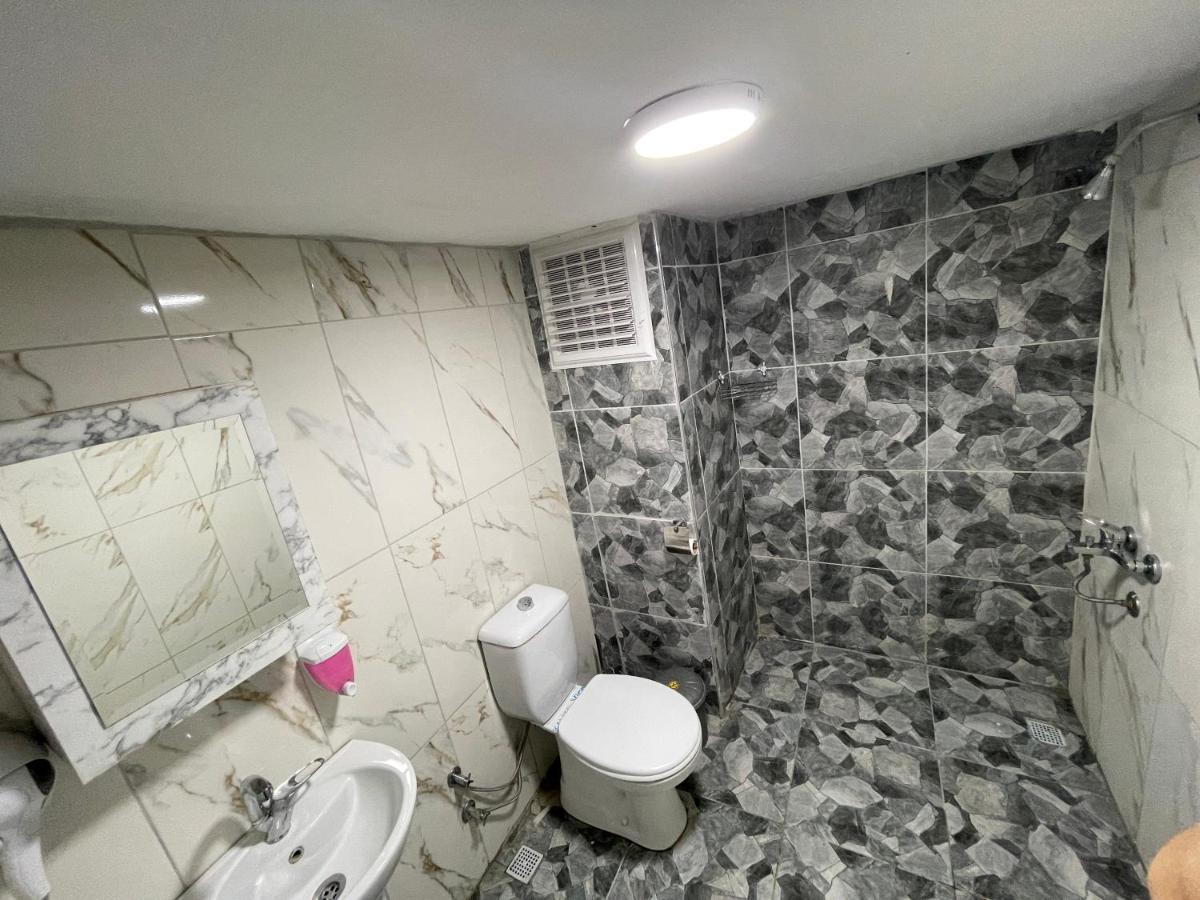 Ersoy Ege Apart Otel Анталия Екстериор снимка